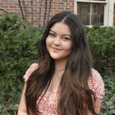 Headshot of Emily B., Peer Mentor Intern